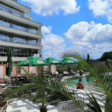 Allure Silver Studio Apartment *